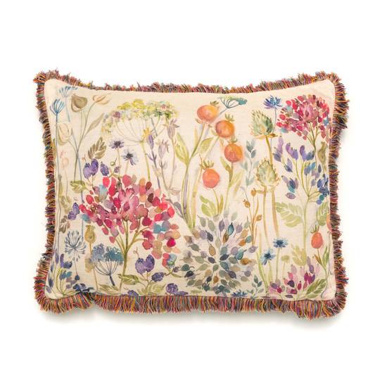 Voyage Maison - Country Blooms - Hedgerow Cushion - Classic